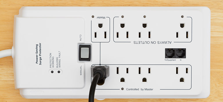 surge protector power bar device